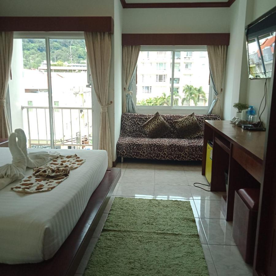 New Forest Patong Buitenkant foto